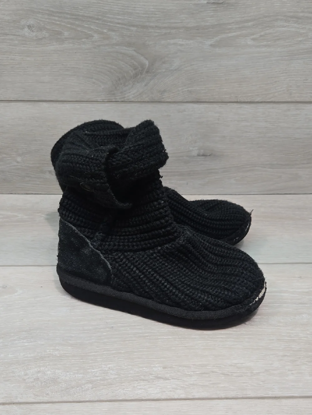 UGG Australia Kids 5649 Girl Black Knit Tall Button Side Boots Shoes Sz 11